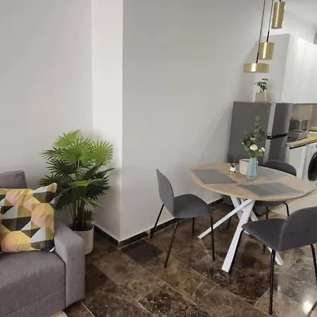 Tao Center With Fee Wifi And Air Con By Namaste Elite Апартаменты Торремолинос