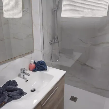 דירה Tao Center With Fee Wifi And Air Con By Namaste Elite