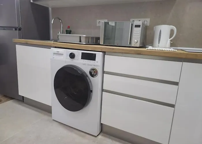 Tao Center With Fee Wifi And Air Con By Namaste Elite