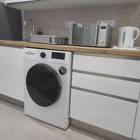 Tao Center With Fee Wifi And Air Con By Namaste Elite